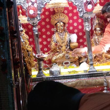 Kashi Annapurna Guest House Varanasi Bagian luar foto