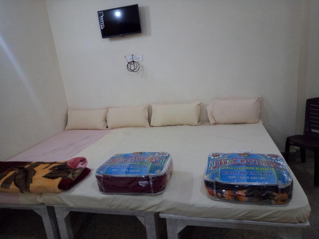 Kashi Annapurna Guest House Varanasi Bagian luar foto