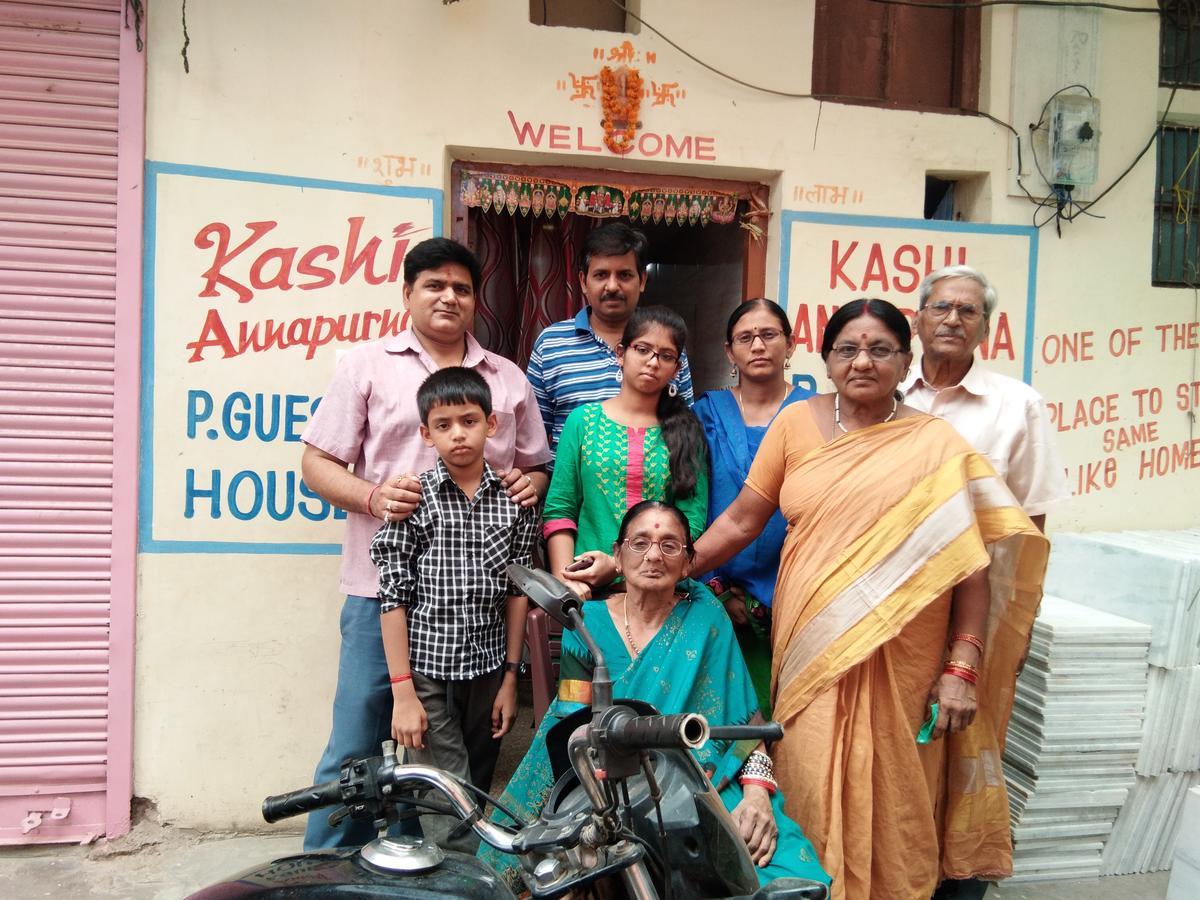 Kashi Annapurna Guest House Varanasi Bagian luar foto