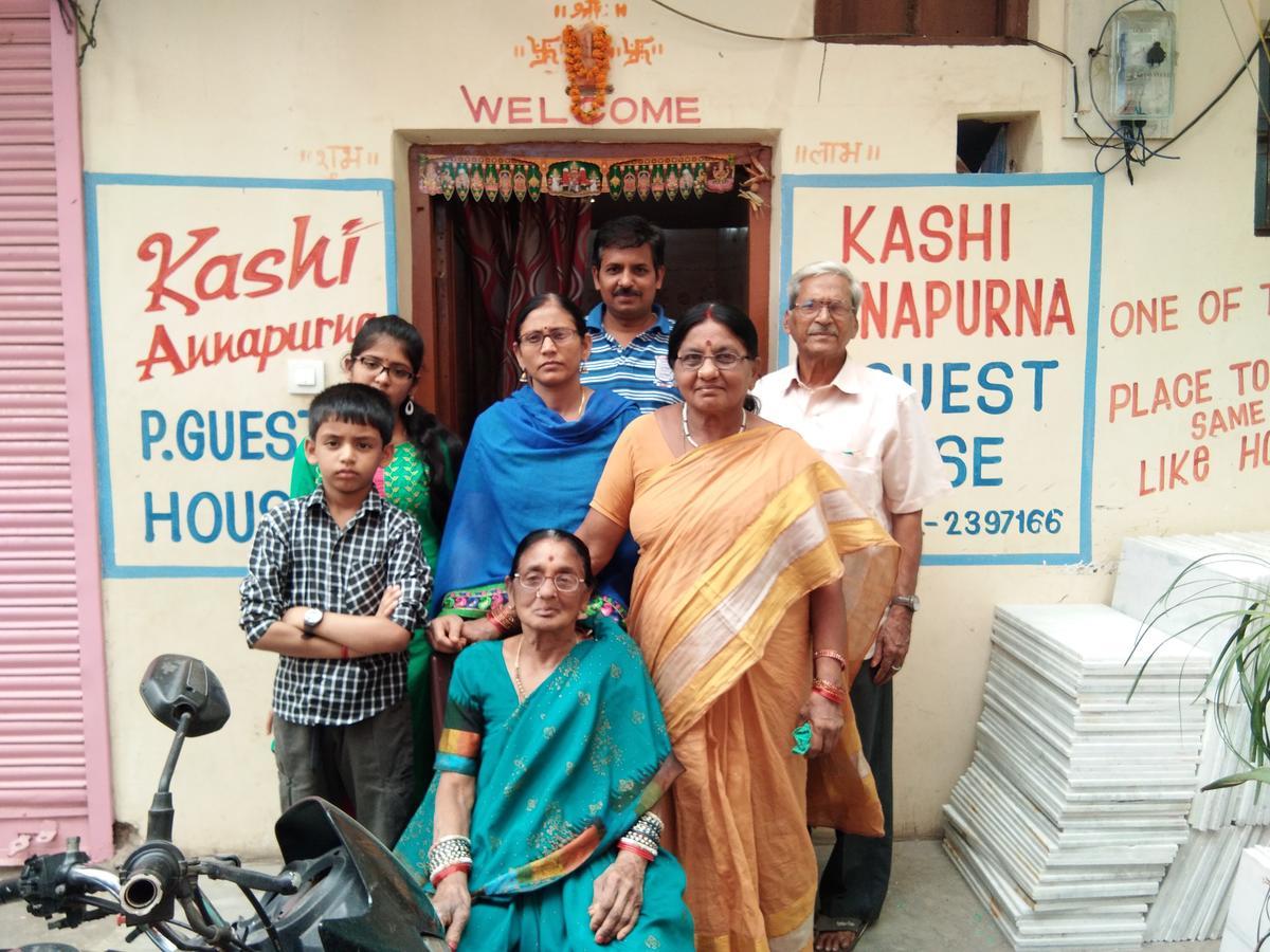 Kashi Annapurna Guest House Varanasi Bagian luar foto