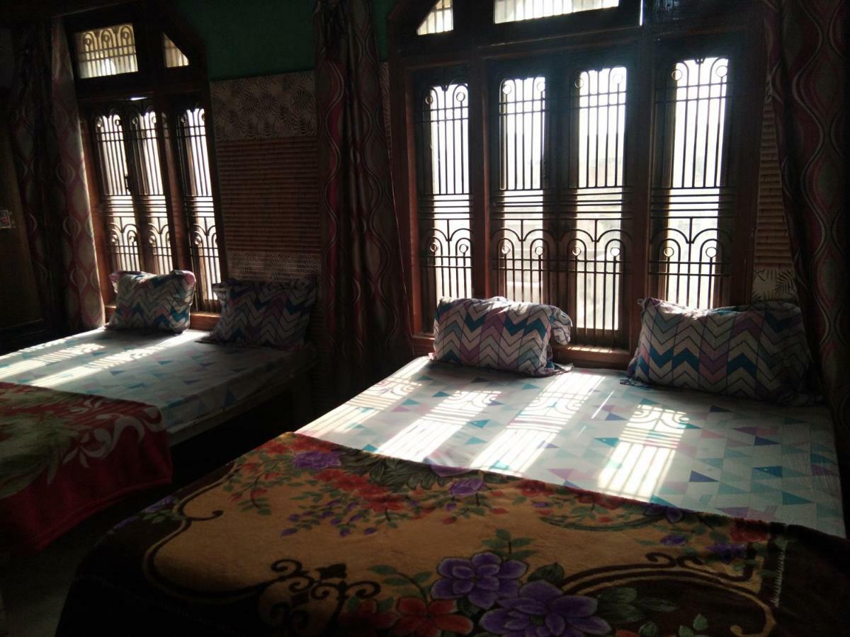 Kashi Annapurna Guest House Varanasi Bagian luar foto